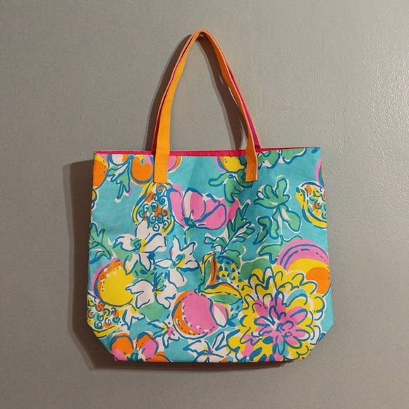 Lily Pulitzer for Estée Lauder Floral Tote - Picture 14 of 17